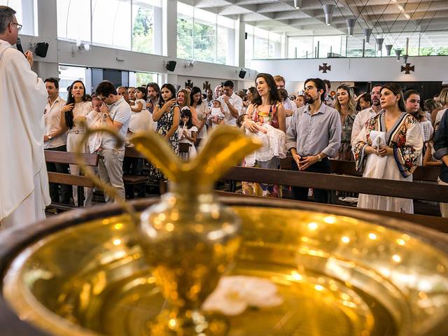 Família - Um Dia na Vida de O Batizado da Anna