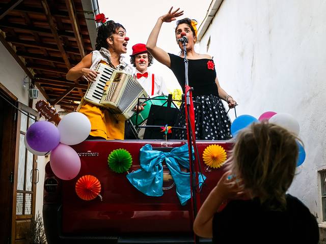 Família - Um Dia na Vida de Alice - O Dia do Aniversário de 2 Anos