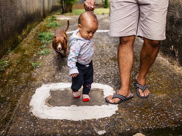 Família - Um Dia na Vida de Pedro - 1 Ano
