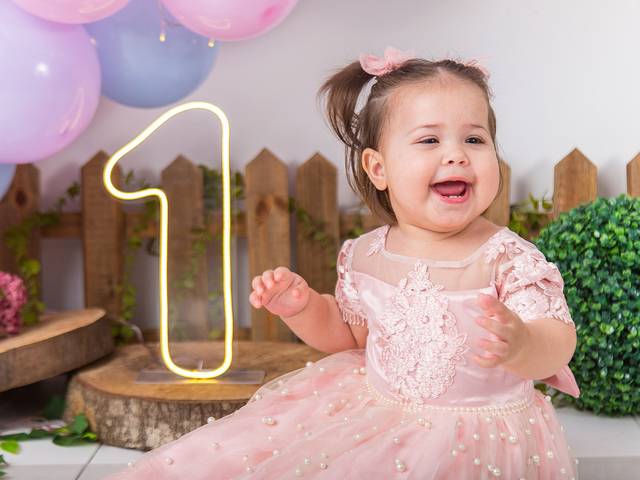 Smash The Cake de SMASH THE CAKE - AGNES - 1º ANINHO