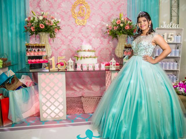 Debutantes de 15 TH JULIA BUZINELLO