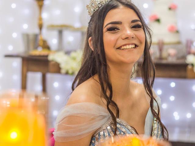 Debutantes de 15 ANOS JENIFER