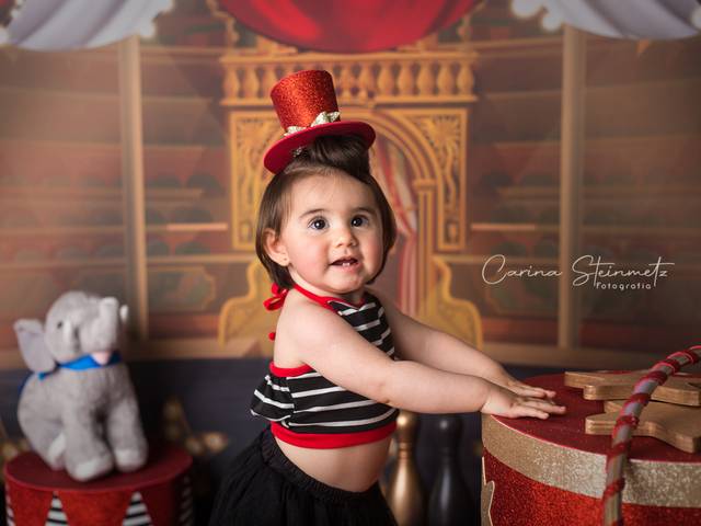 Infantil de ENSAIO MÊS DAS CRIANÇAS - MAYA