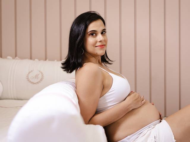 Ensaio Gestante de Á Espera de Mariana