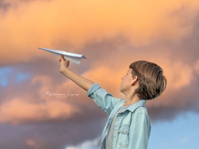 ensaio sonhos da infancia de O avião de Papel