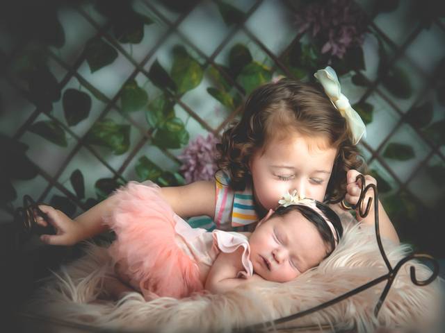 Newborn de NEWBORN - MAYA