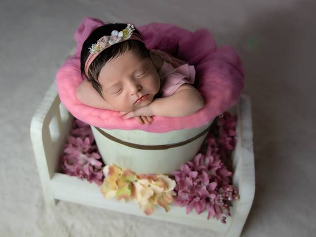 Newborn de NEWBORN - LUISA