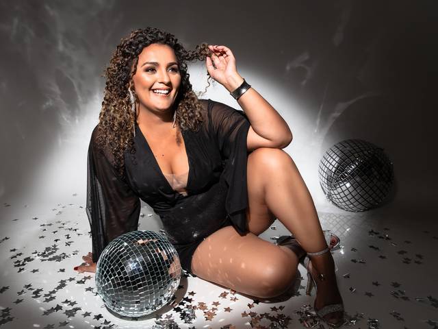 ENSAIO FEMININO de ALEKSANDRA - 41 anos 