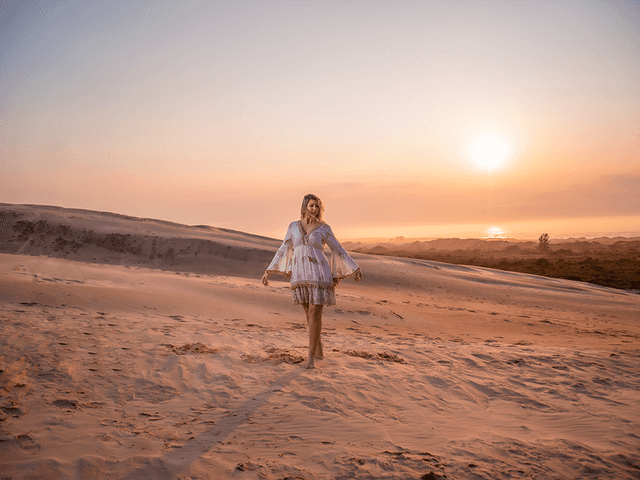 Ensaio Feminino. de  Nascer do sol. 