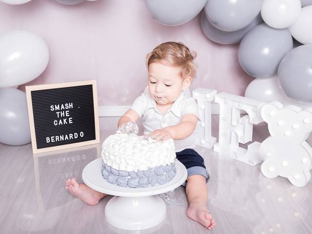 SMASH THE CAKE de SESSÃO SMASH THE CAKE - BERNARDO  