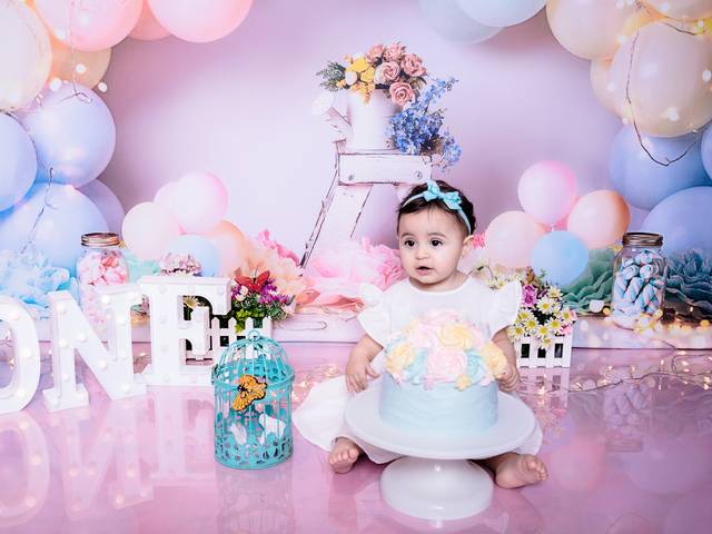 SMASH THE CAKE de ENSAIO SMASH THE CAKE SOPHIA