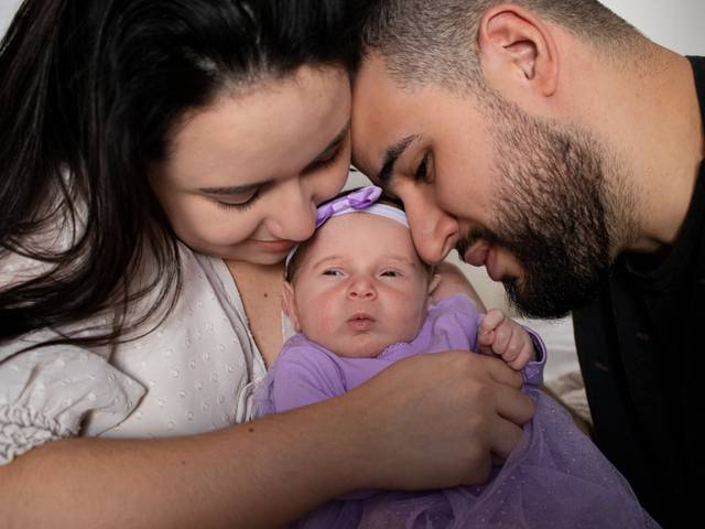 Famílias, Bebês e Crianças de Natural Newborn | Ensaio Fotográfico de Bebês em Uberlândia | Larissa, Gabriel e Liz