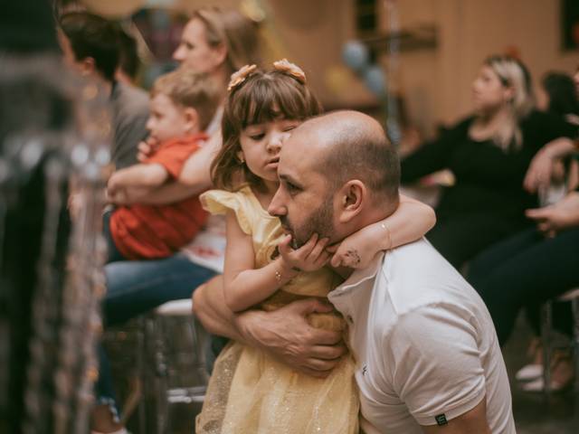 Escola de Festa final do ano escola bâmbole