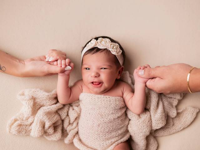 NEWBORN de Antônia Newborn