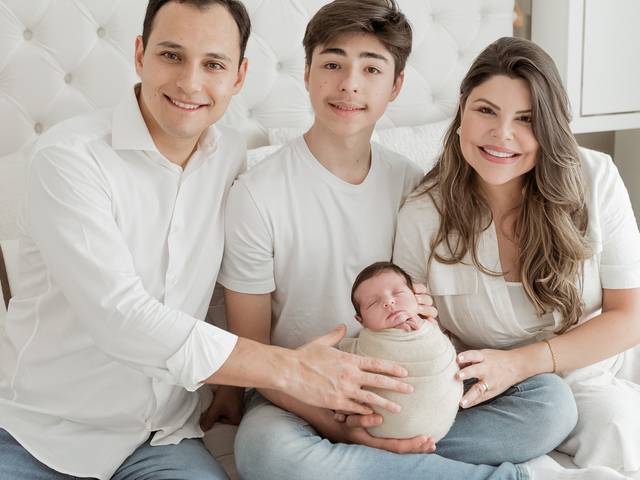 NEWBORN de Vicenzo Newborn