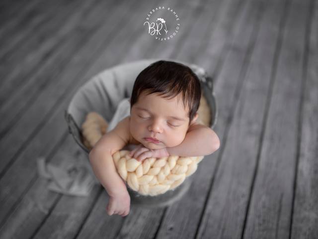 NEWBORN de João Vicente Newborn