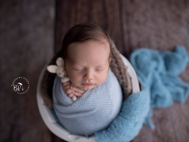 NEWBORN de Théo Newborn