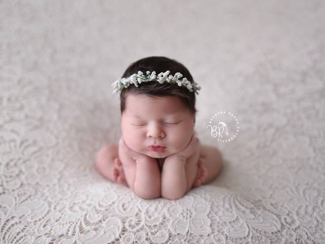 NEWBORN de Angelina Newborn