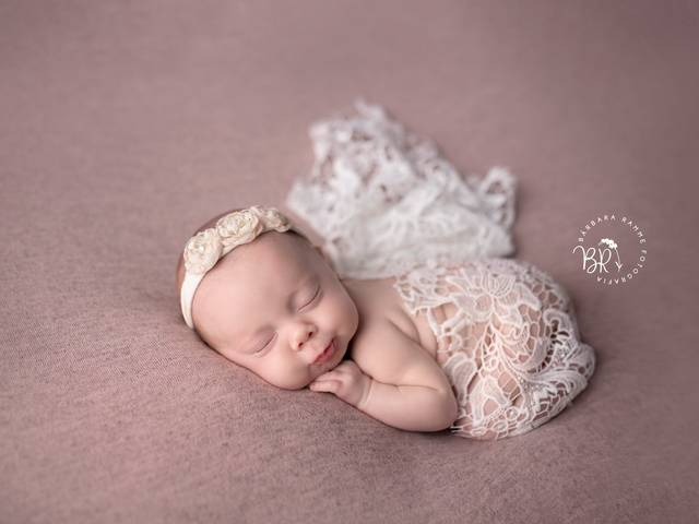 NEWBORN de Sophia Newborn