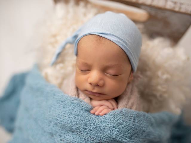 NEWBORN de Noah Newborn