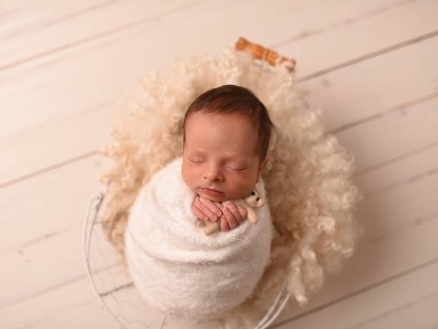 NEWBORN de Arthur Newborn