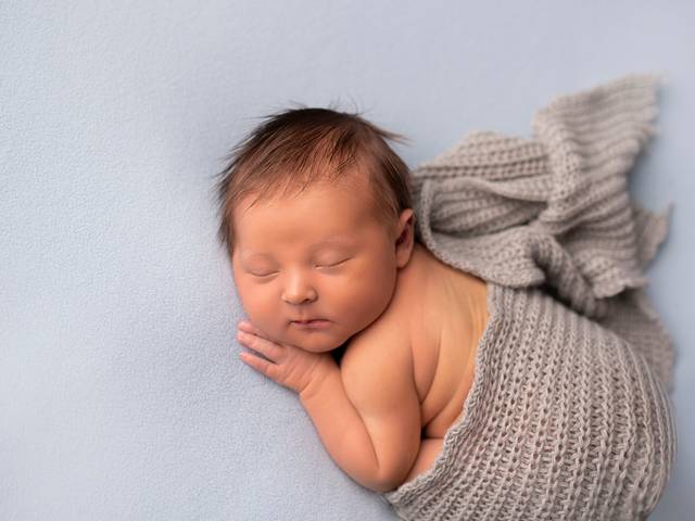 NEWBORN de Leonardo Newborn