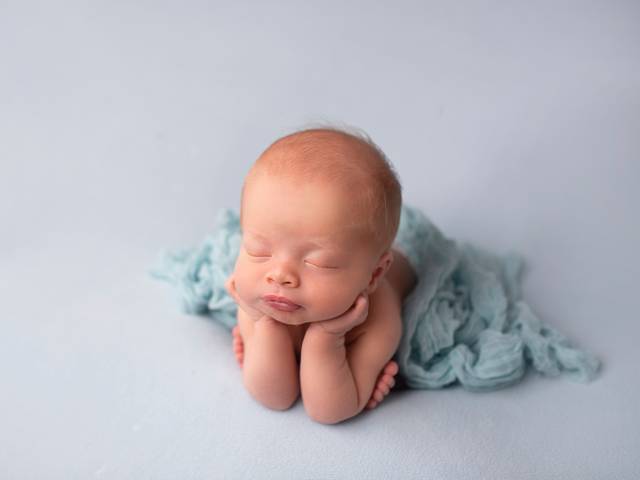 NEWBORN de Caio Newborn