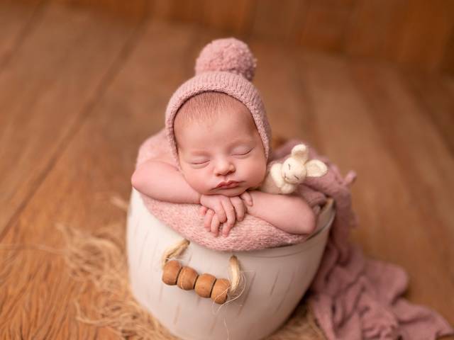 NEWBORN de Sarah Newborn