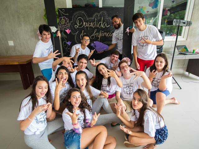 ANIVERSÁRIOS de DESPEDIDA DE INFÂNCIA DA SARAH