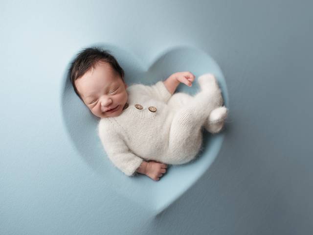 NEWBORN de Book Newborn Rhavi