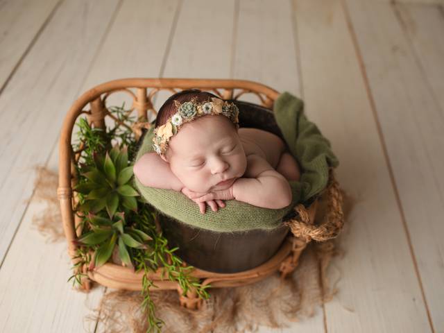 NEWBORN de Antonella