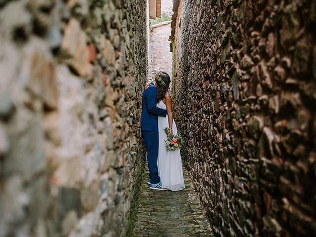 Rebel Wedding de Manu + Daniel | Casar na Aldeia