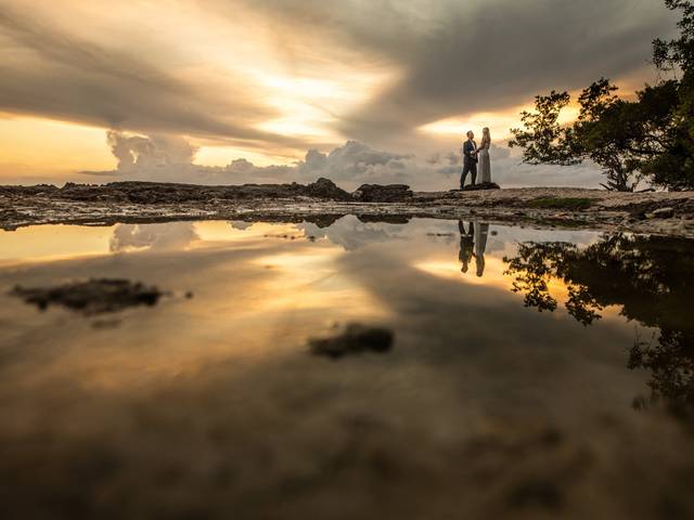 CASAMENTO NA PRAIA  de Thai +  Gui