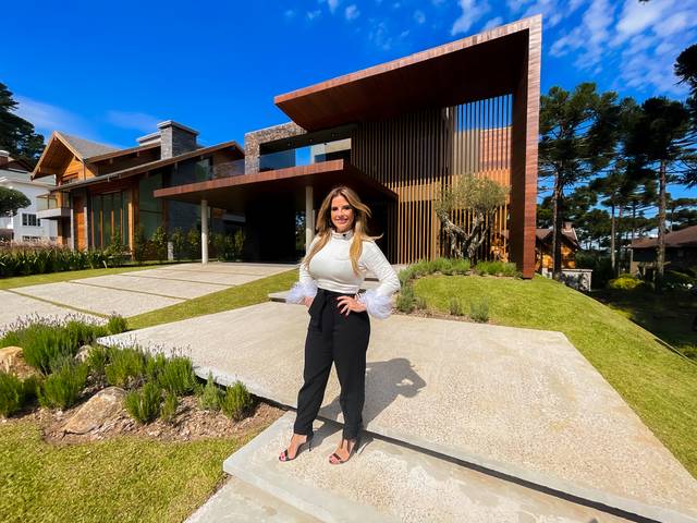 Corretores de Luci Argenta - Casa Punta