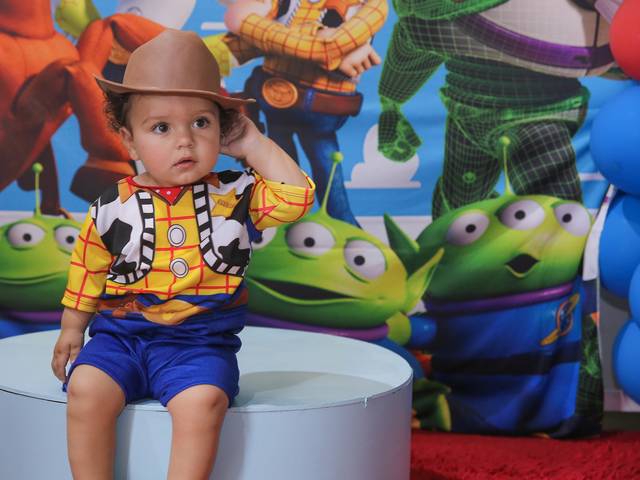 Aniversários Infantis de Toy Story Jorge  1 ano
