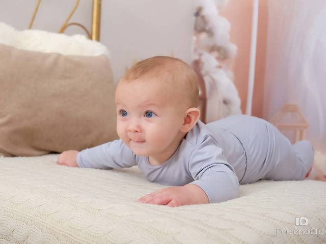 Bebês  de Cenário Maio/ 2024