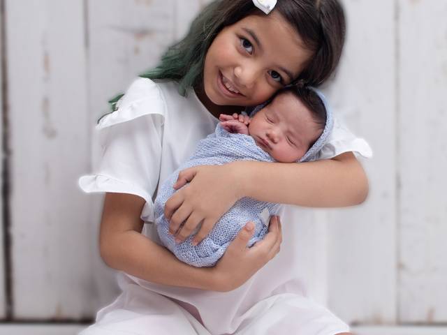 Newborn de NEWBORN LORENZO