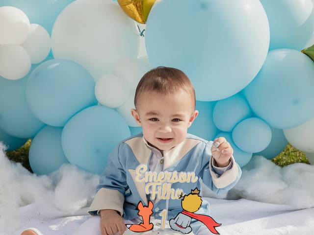 Família de Emerson Smash the Cake