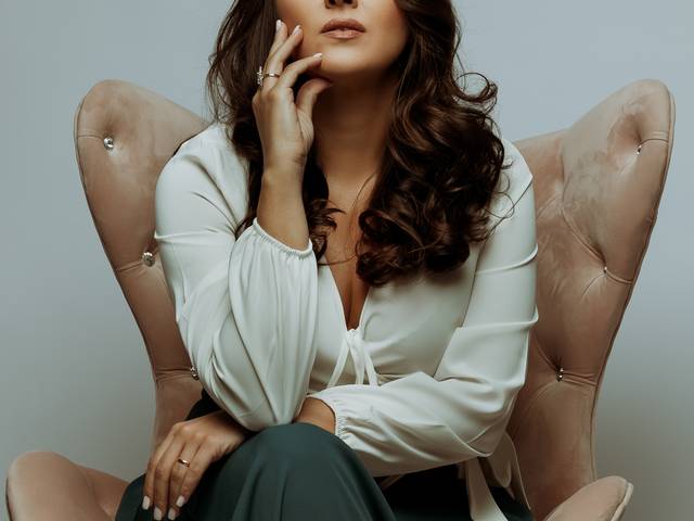 Posicionamento de Imagem Profissional de Elaine Vaz