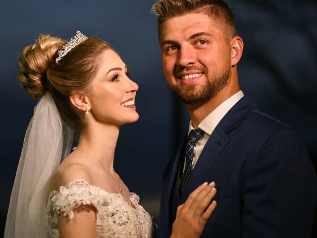 Casamentos de Caroline e Alaor