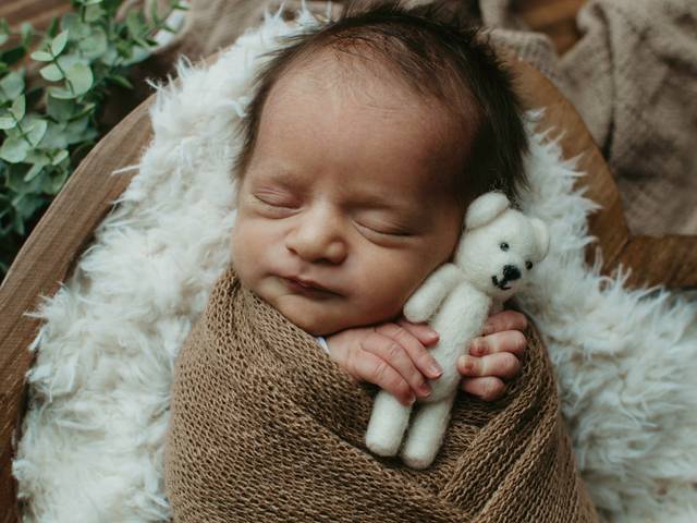 Recém- nascido de Newborn do Lucca