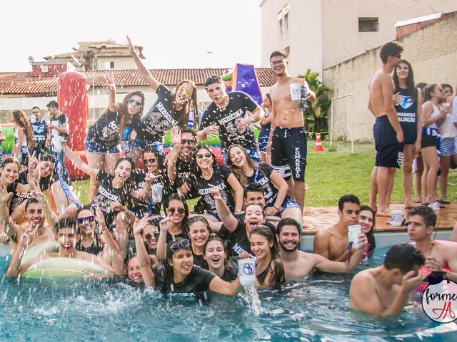 Festas de Festa da Cheers - Medicina Uniube