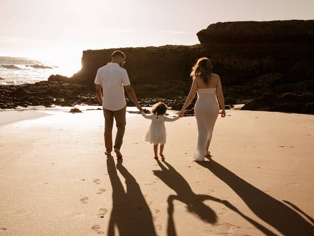 GRÁVIDAS de Sessão de Gravidez na Praia em Lisboa | Fotografia de Maternidade Natural