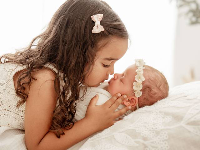 NEWBORN de Sessão Newborn de Menina em Oeiras | Fotógrafa Recém-Nascidos Lisboa
