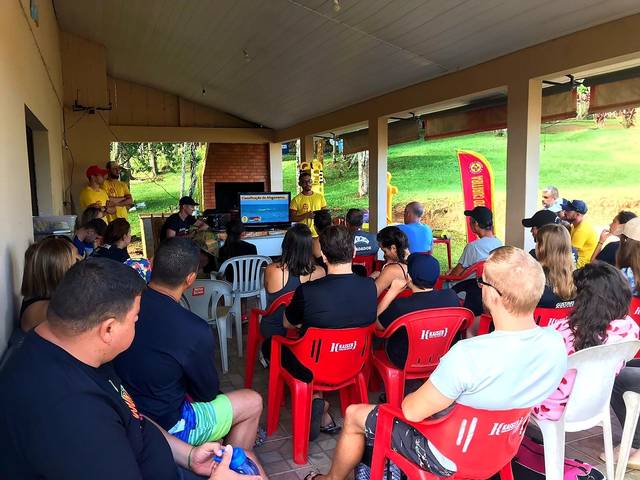 profisional de Treinamento Capivari Travessia 