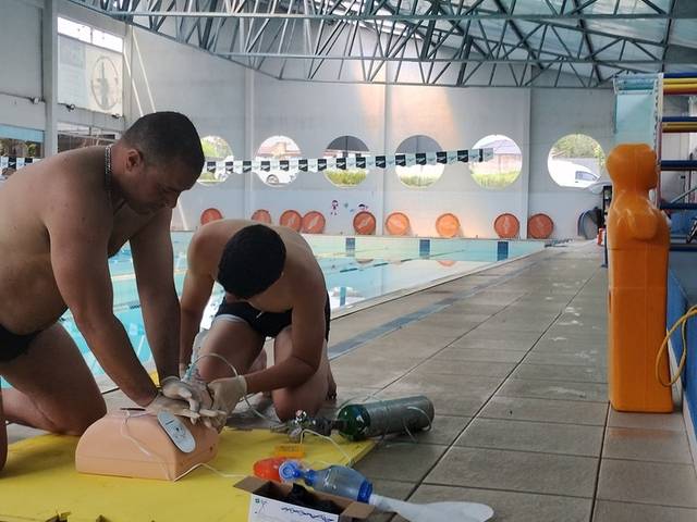 Cursos para Guarda-Vidas, life-guard  de Treinamento 