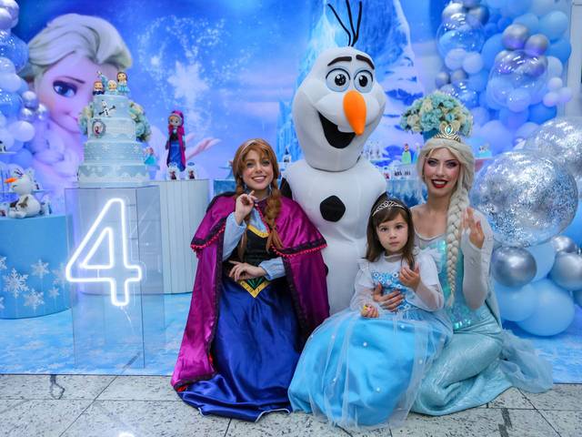 Festa Infantil de Festa da Frozen da Manuella de 4 anos no Alagazarra