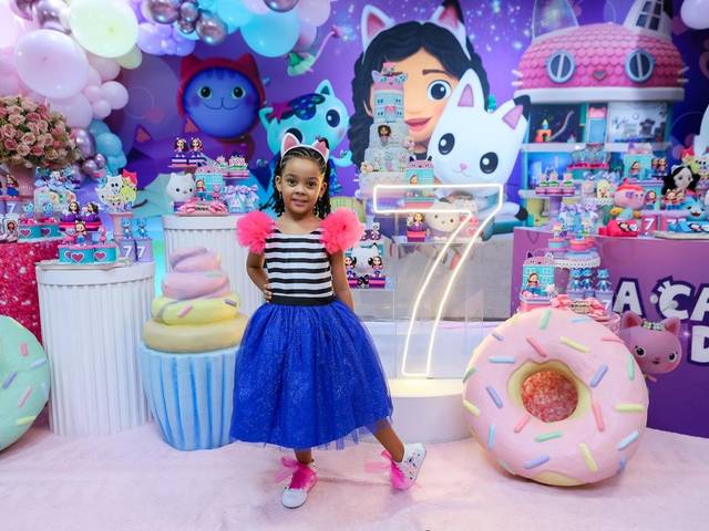 Festa Infantil de ANIVERSÁRIO DE 7 ANO DO HELENA COM TEMA A CASA MÁGICA DA GABBY
