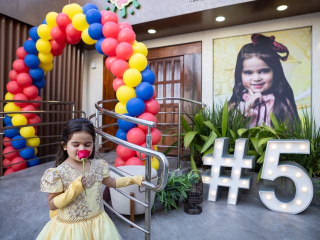 Festa Infantil de ANIVERSÁRIO DE 5 ANOS DA ANTONELLA COM TEMA A BELA E A FERA