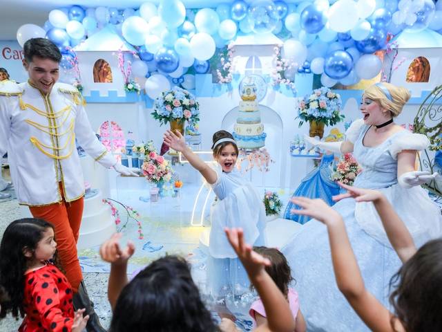 Festa Infantil de ANIVERSÁRIO DE 7 ANOS DA JOANA COM TEMA CINDERELA